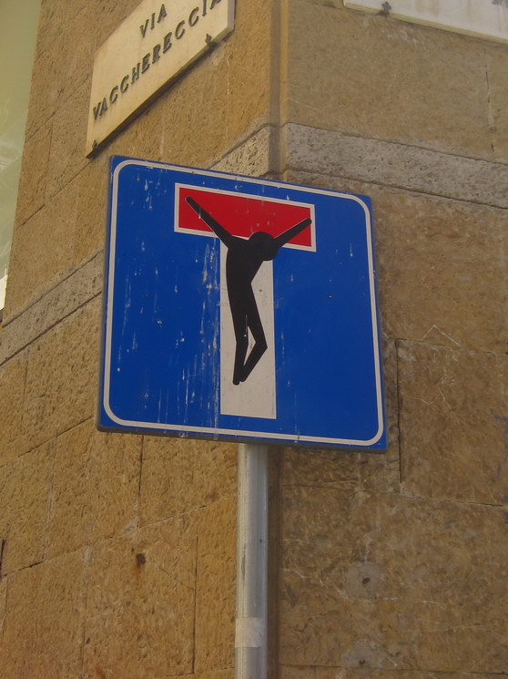 Флоренция. Дорожный знак