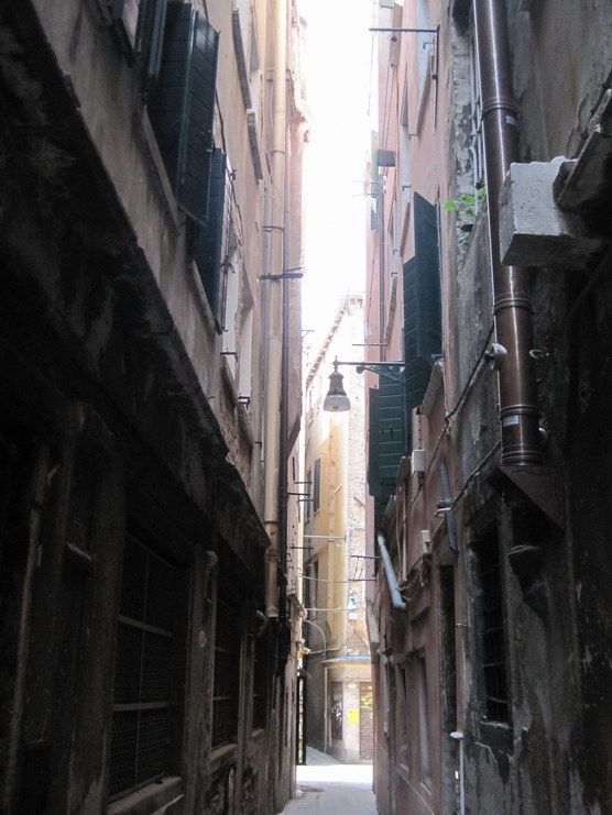 Нецентральные улицы Венеции