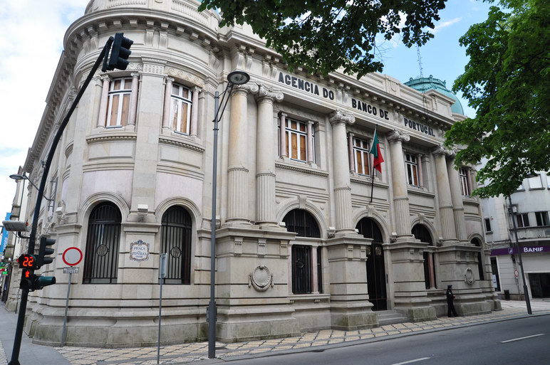 Банк Португалии в Визео